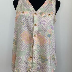 Floral Button-Down Sleeveless Top